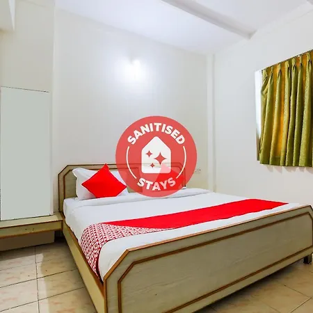 Oyo Flagship 23068 Hotel Kamal Palace